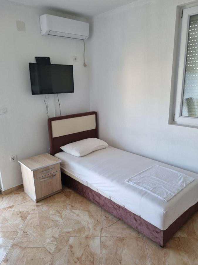 Apartmani Ani Bar Exterior foto