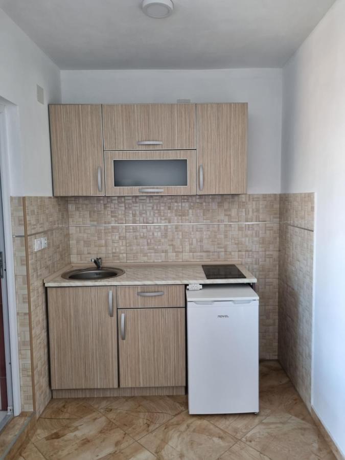 Apartmani Ani Bar Exterior foto